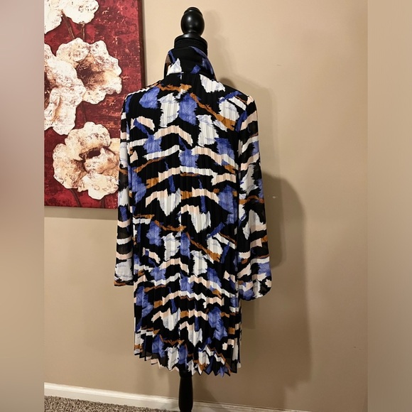 Women's Nine West Georgette A-Line Pleated Dress with Collar & B-Neck, Size L - Picture 3 of 6